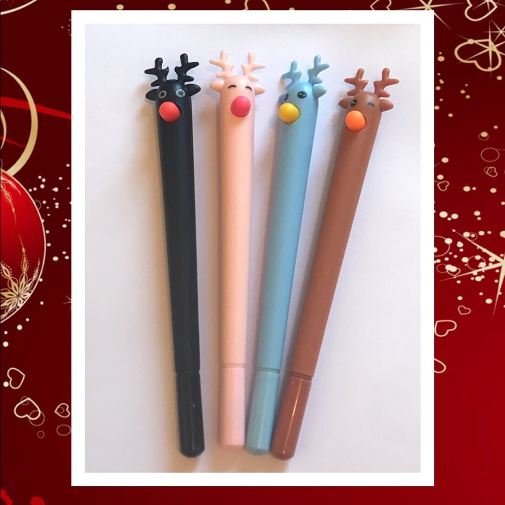 🍒🍒 2 Reindeer Pens